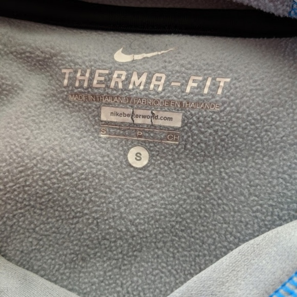 Nike "Just Do It" Therma-Fit Women's Hoodie, S - Picture 4 of 4